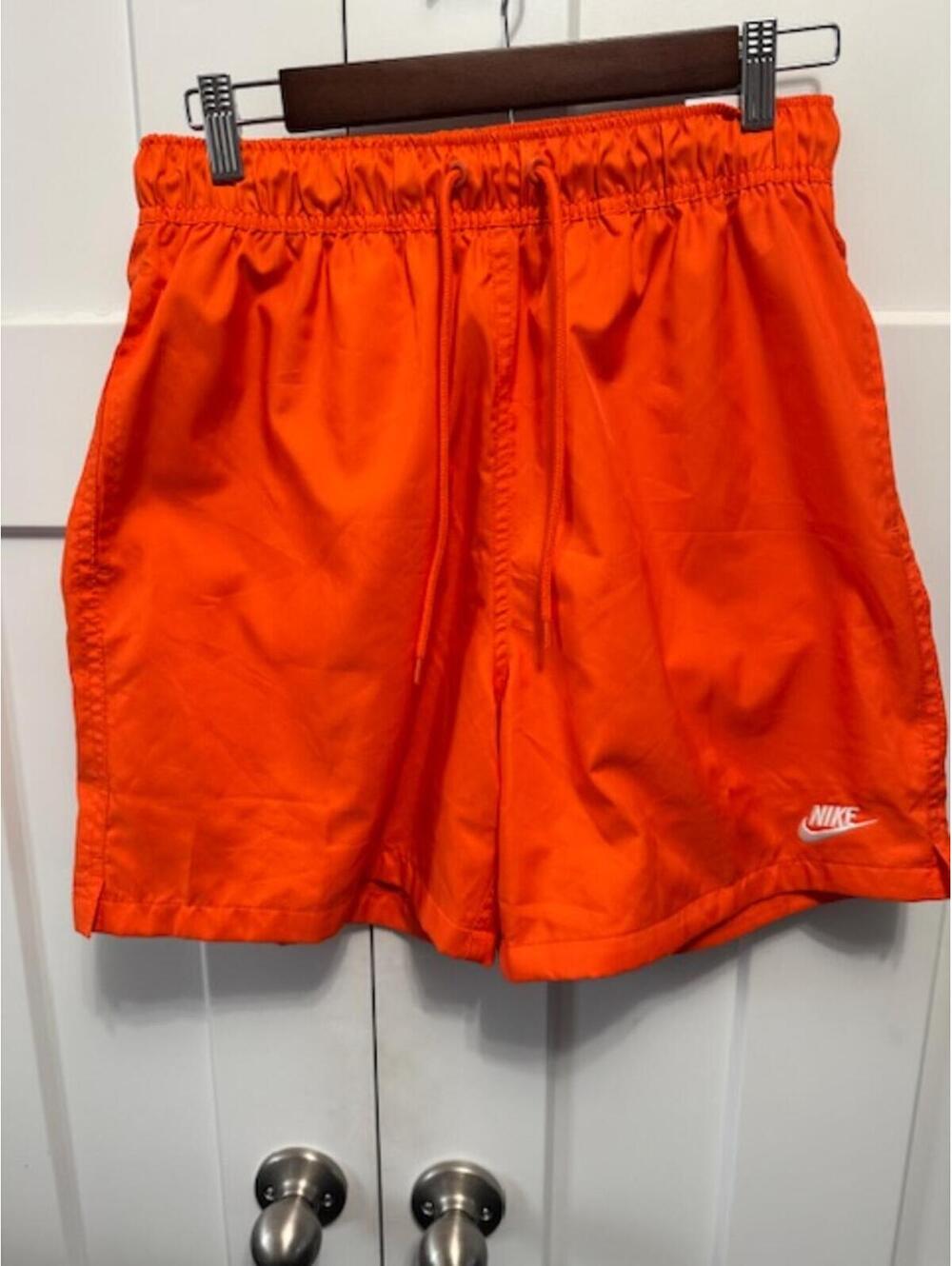 NWT Nike Men's standard fit above knee orange shorts drawstring  waste sz small